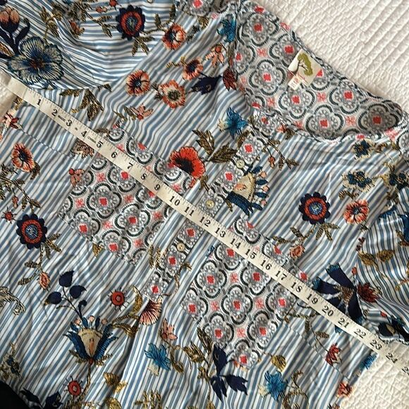 Fig and Flower Blouse Stripes Floral 3/4 Sleeve Button Front Size 2X - Picture 7 of 12